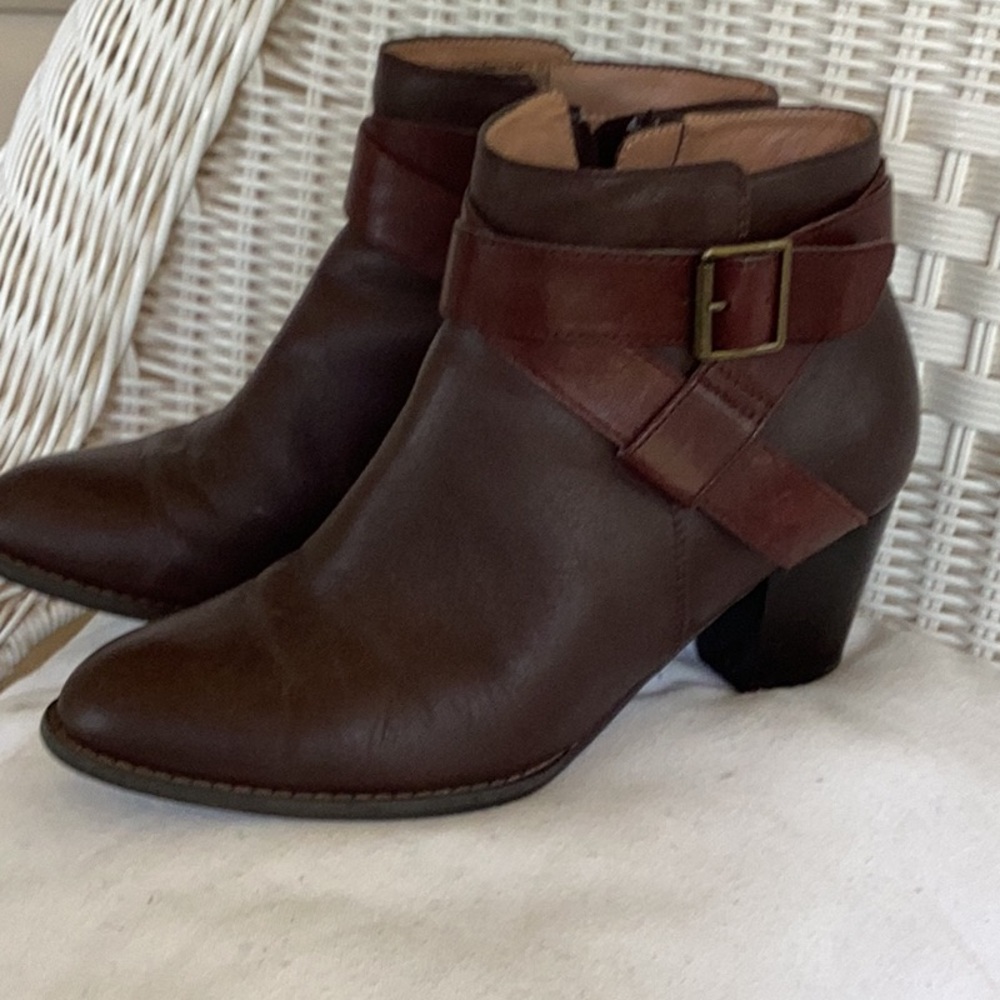 Vionic Trinity Leather Booties - image 1
